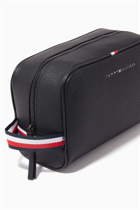 tommy hilfiger wash bag men's